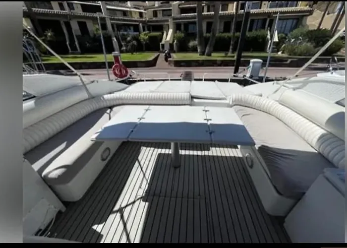 Location Bateau A Quai Les Mamours